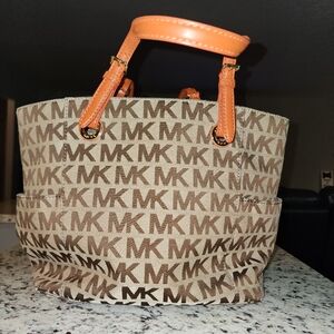 Michael Kors Tote